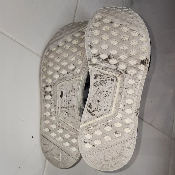 Adidas NMD R1 - Picture 5 of 5